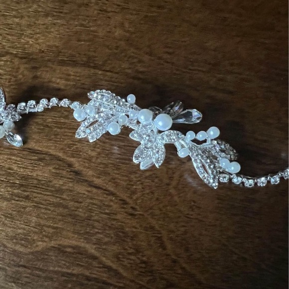 Morilee Wedding Dress, cathedral veil and headpiece. Size 4. - Picture 8 of 8